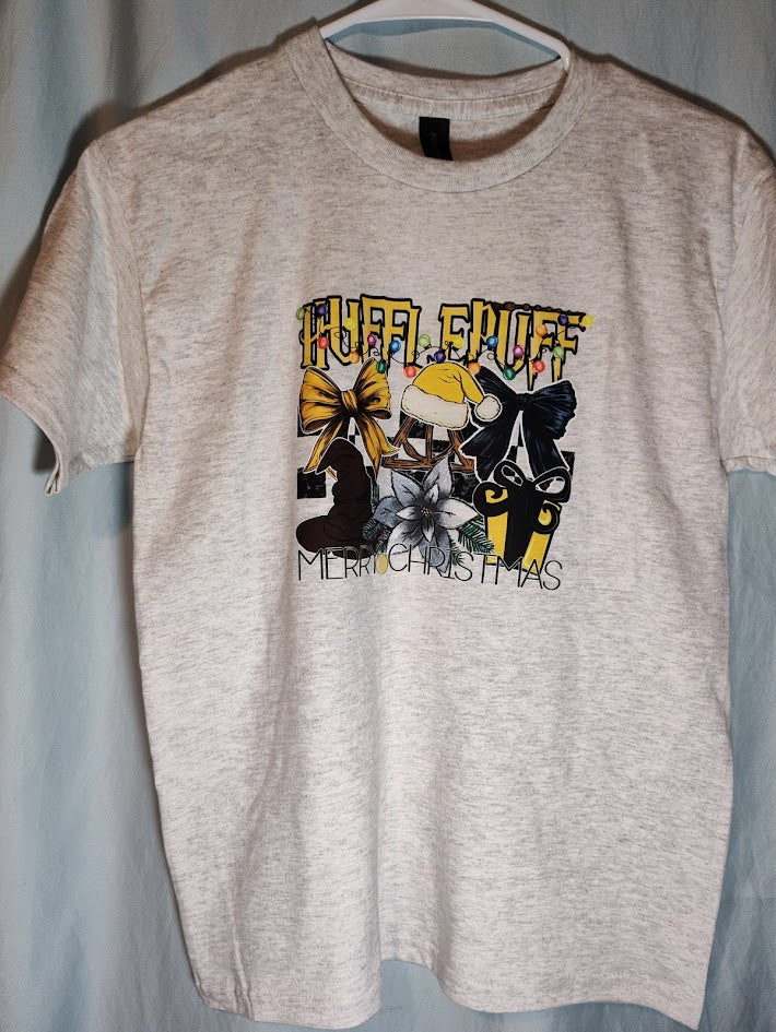Hufflepuff Christmas - Youth M T-shirt